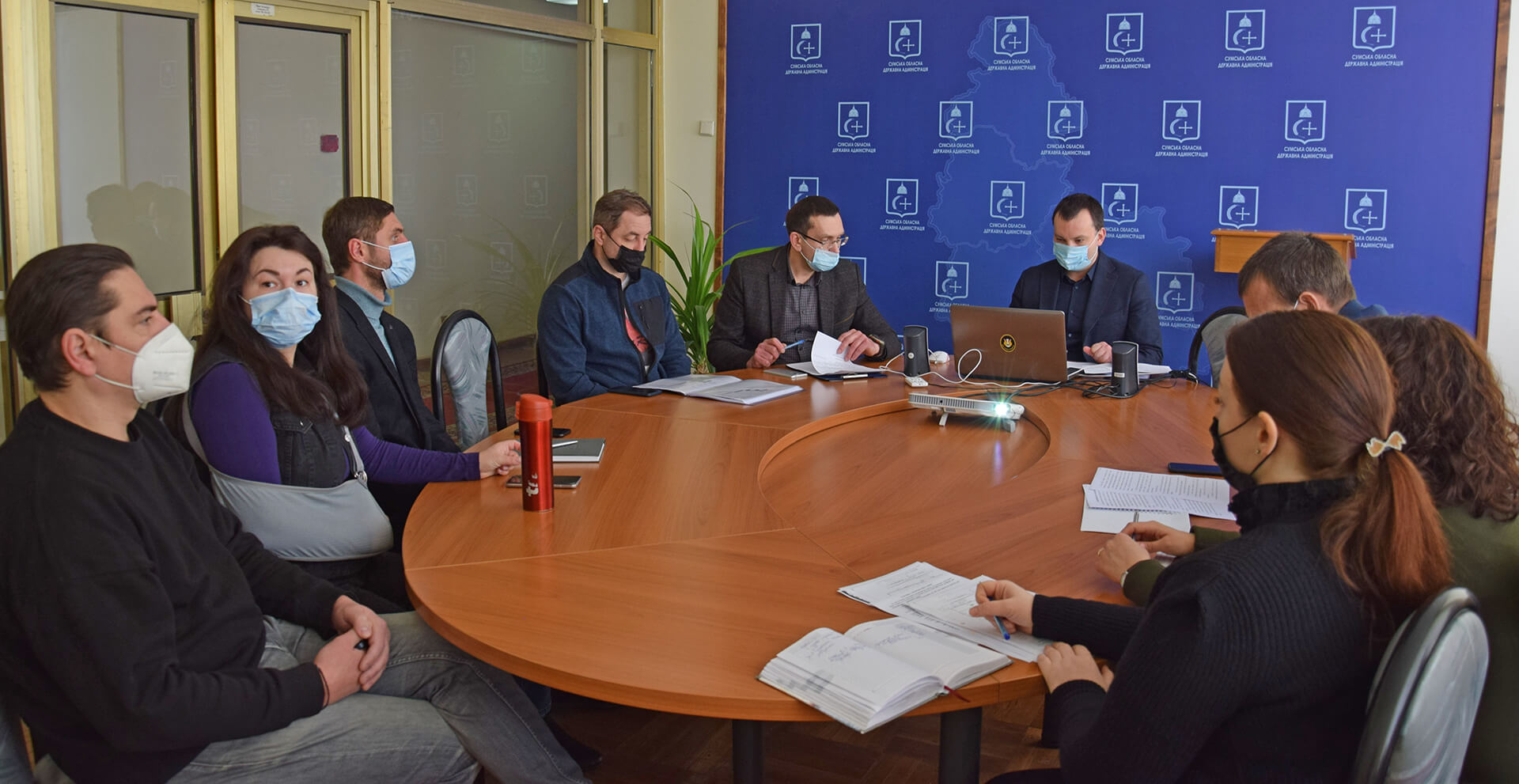 Поточні питання з реалізації проекту обговорювалися на нараді